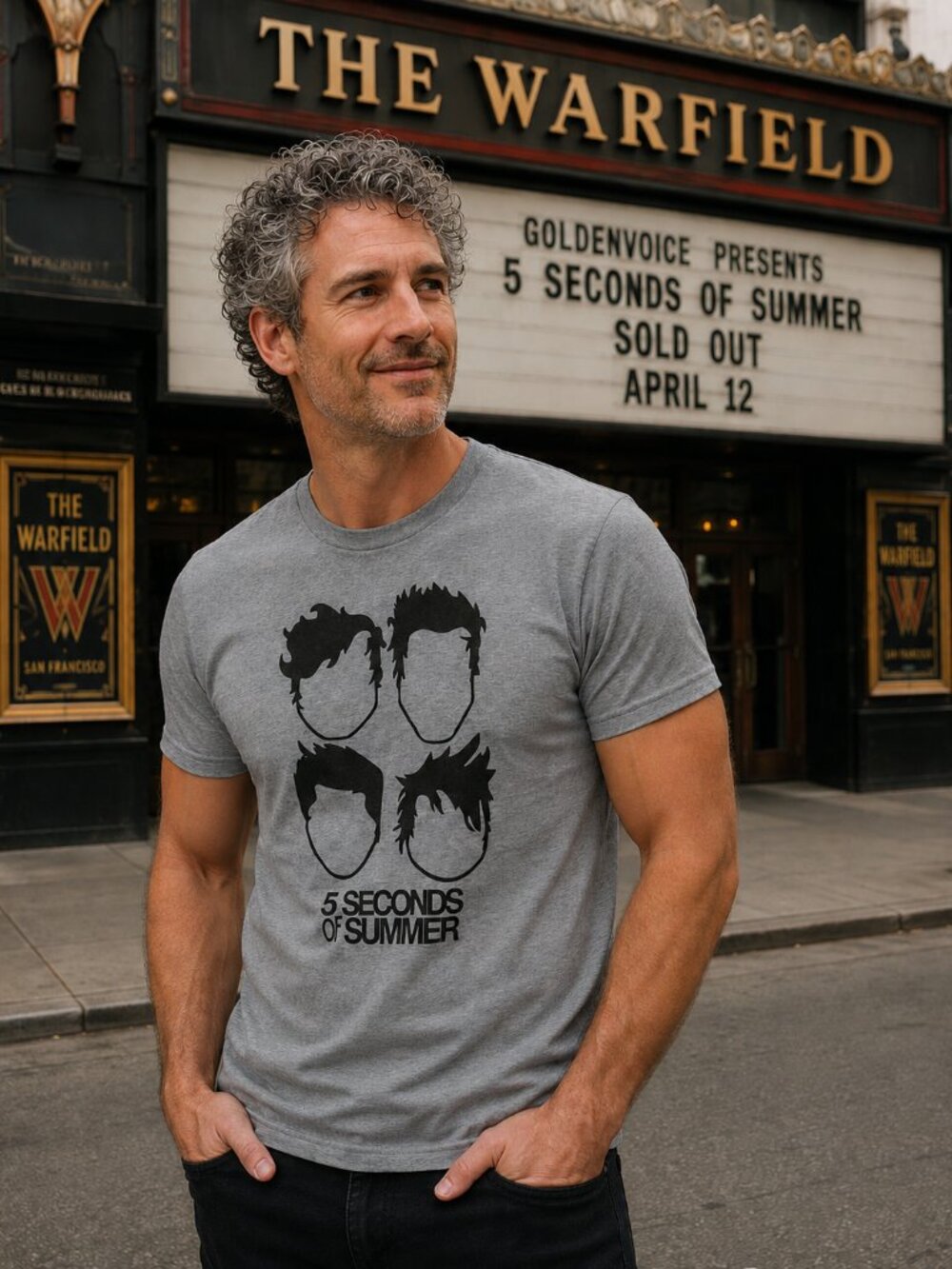Five 5 Seconds Of Summer  5SOS Concert T Shirt Large - Australian Pop Rock Band